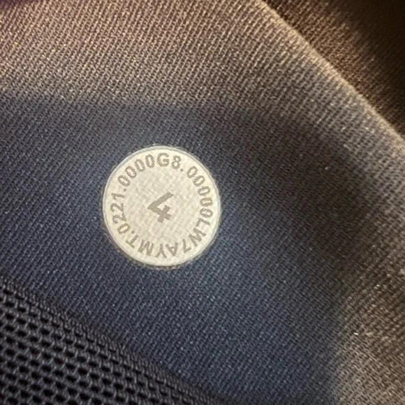 Lululemon Speed Up Short Long 4” Updated Fit True Navy Blue Size 4 - Picture 11 of 13